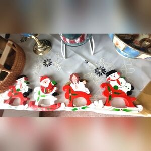 Vintage Wooden Christmas Napkin Rings-4 pcs.